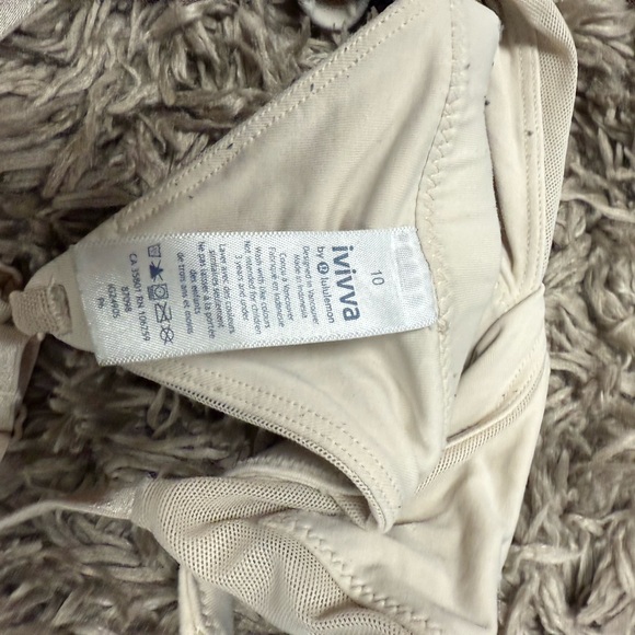 Ivivva set - Picture 3 of 5